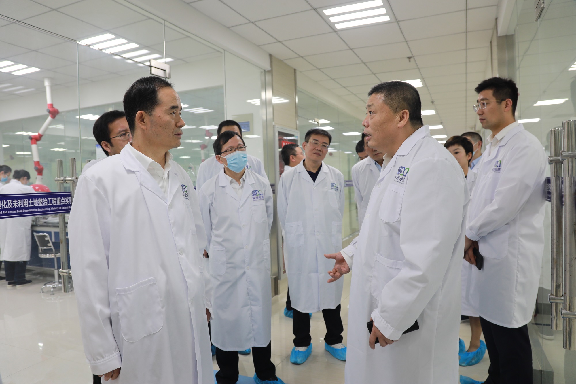 20220924 省國資委黨委書記任國一行來集團調(diào)研座談 (1).JPG